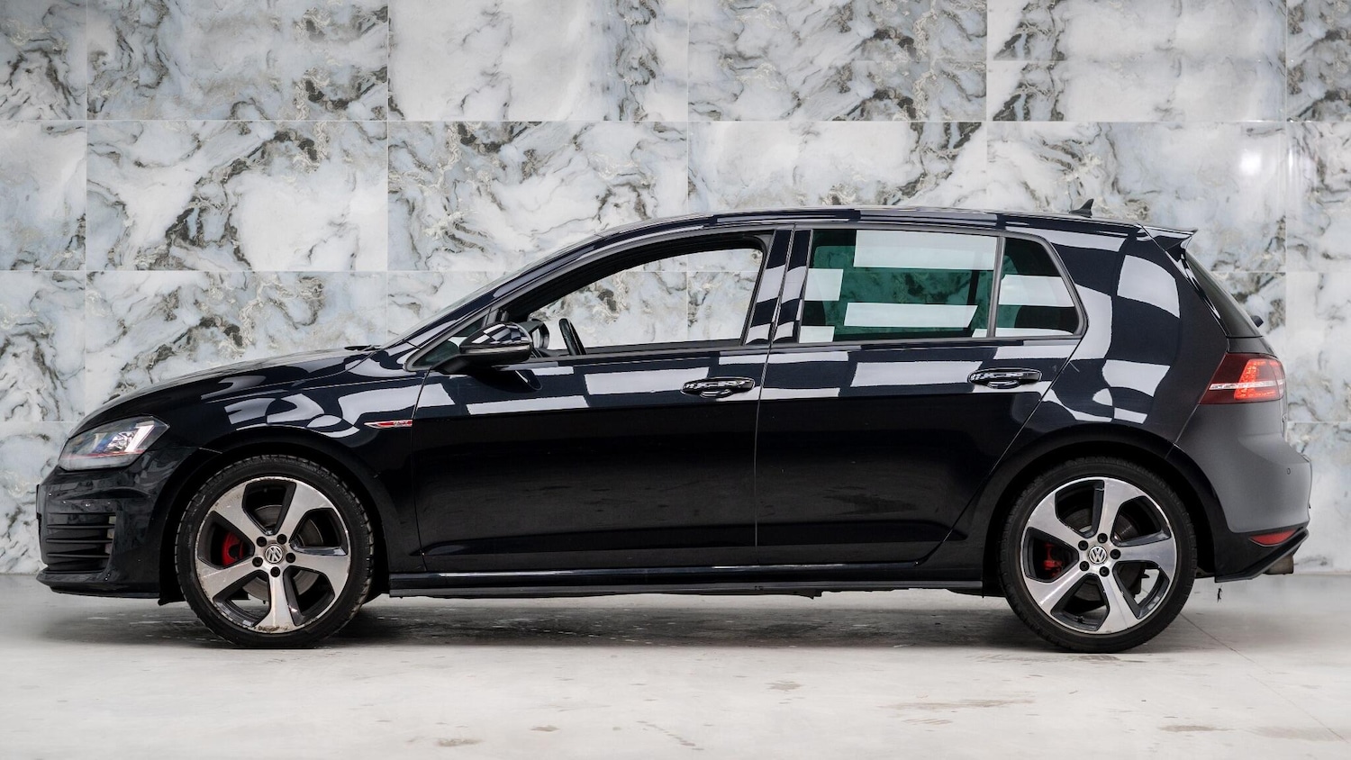 Used Volkswagen Golf 2016 for sale - 77120497: Photo 8