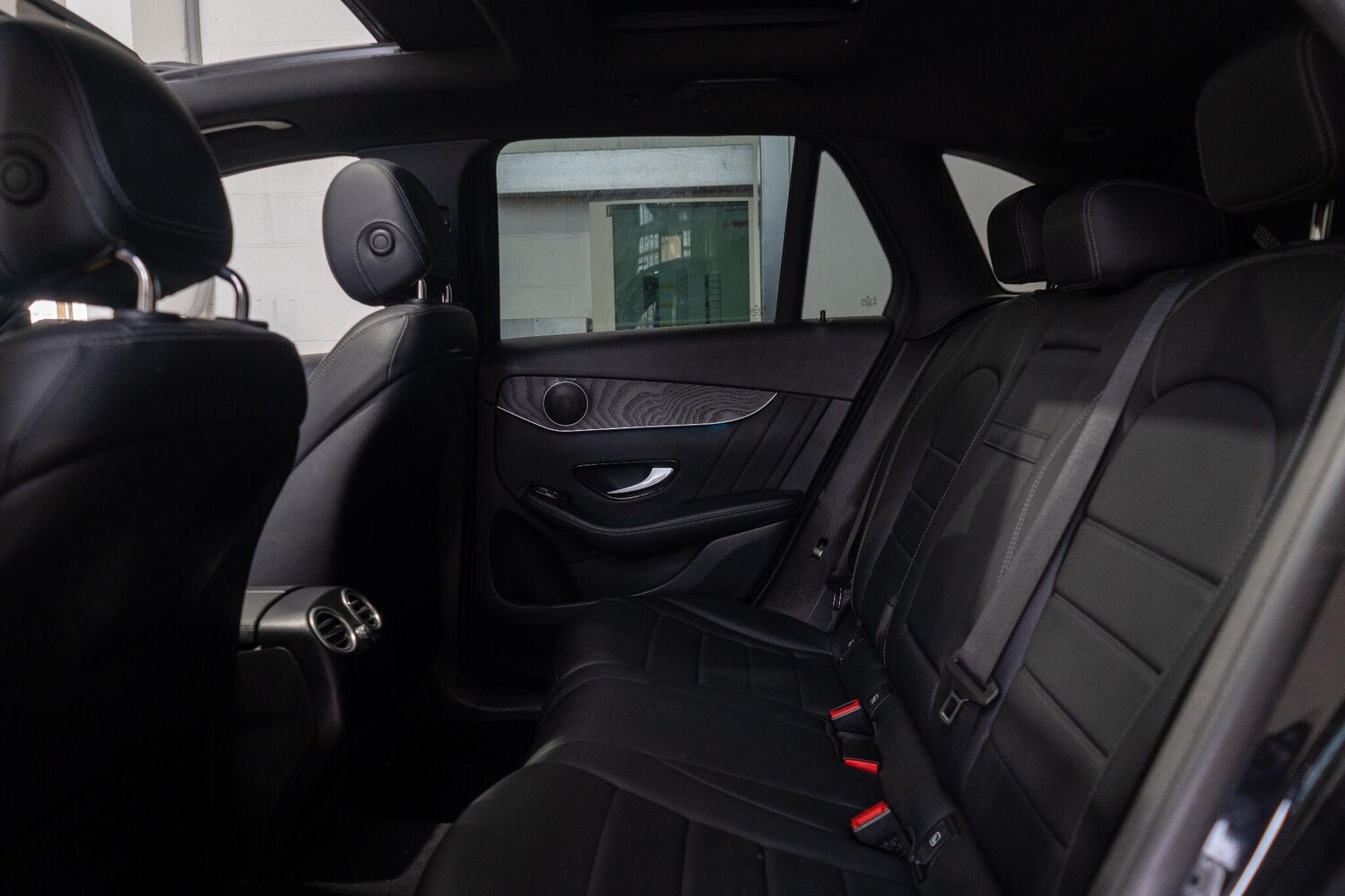 Used Mercedes-Benz GLC 2018 for sale - 77969897: Photo 17