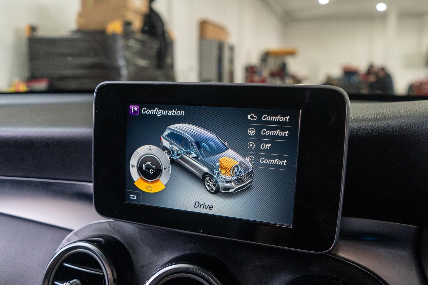 Used Mercedes-Benz GLC 2018 for sale - 77969897: Photo 24