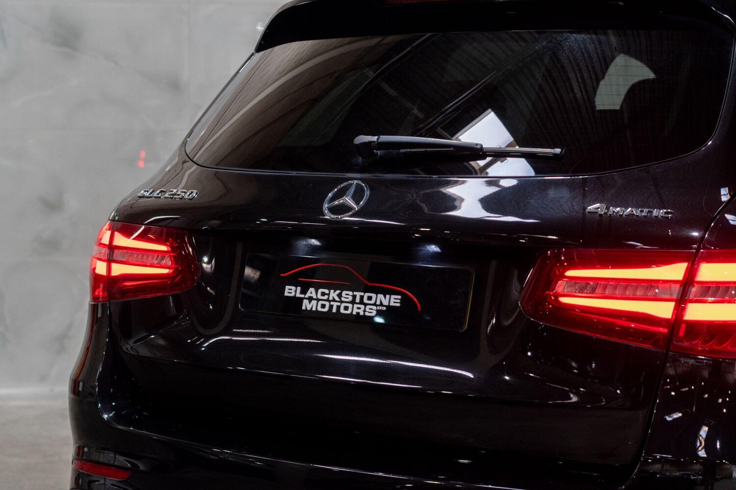 Used Mercedes-Benz GLC 2018 for sale - 77969897: Photo 42