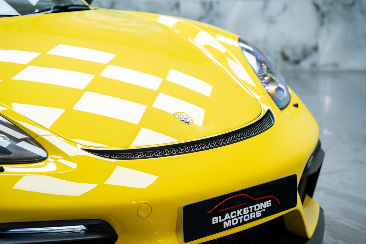 Used Porsche Cayman 2022 for sale - 77343828: Photo 3