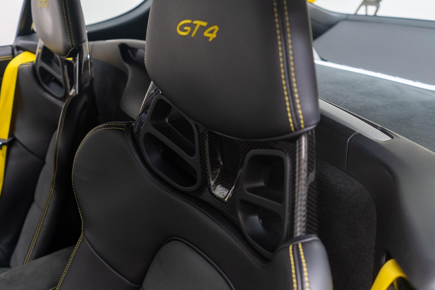 Used Porsche Cayman 2022 for sale - 77343828: Photo 42