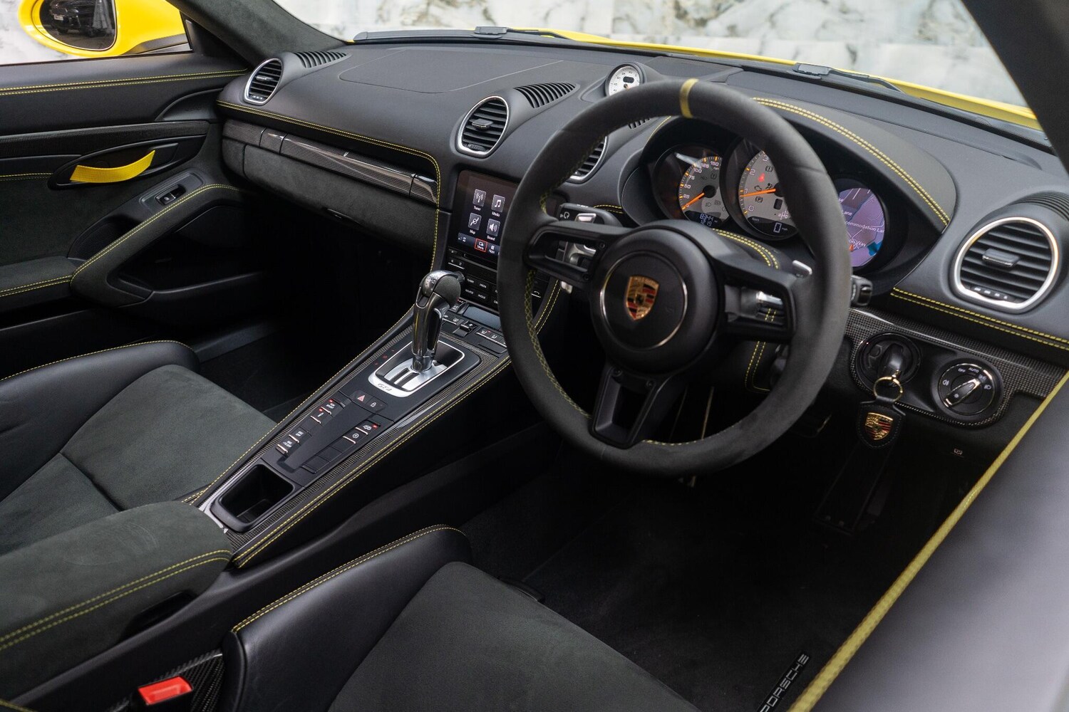 Used Porsche Cayman 2022 for sale - 77343828: Photo 44