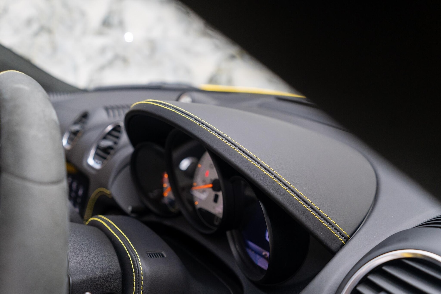 Used Porsche Cayman 2022 for sale - 77343828: Photo 45