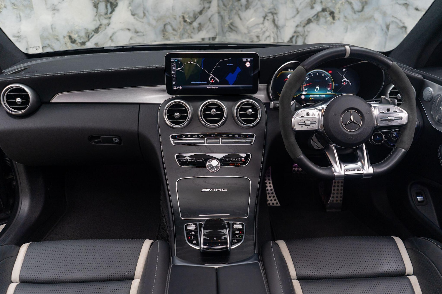 Used Mercedes-Benz C Class 2019 for sale - 76899493: Photo 11