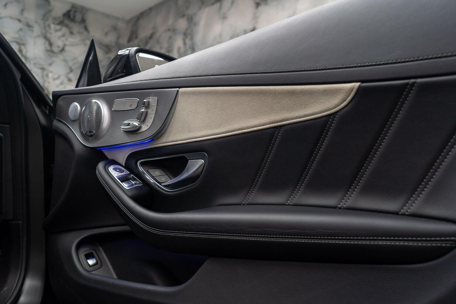 Used Mercedes-Benz C Class 2019 for sale - 76899493: Photo 32