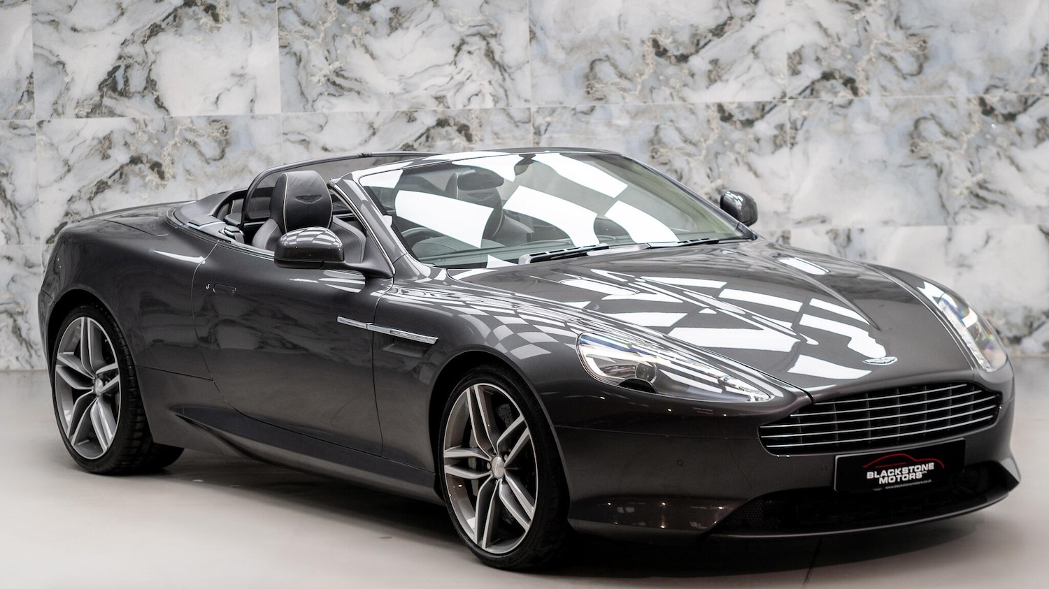 Used Aston Martin Virage for sale - 77156615: Photo 2
