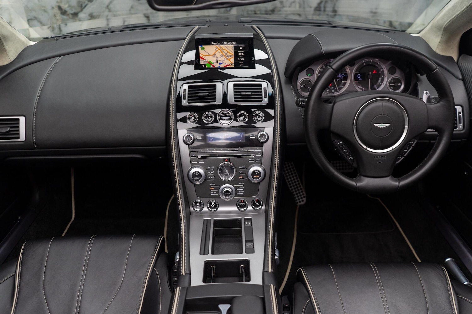 Used Aston Martin Virage for sale - 77156615: Photo 46