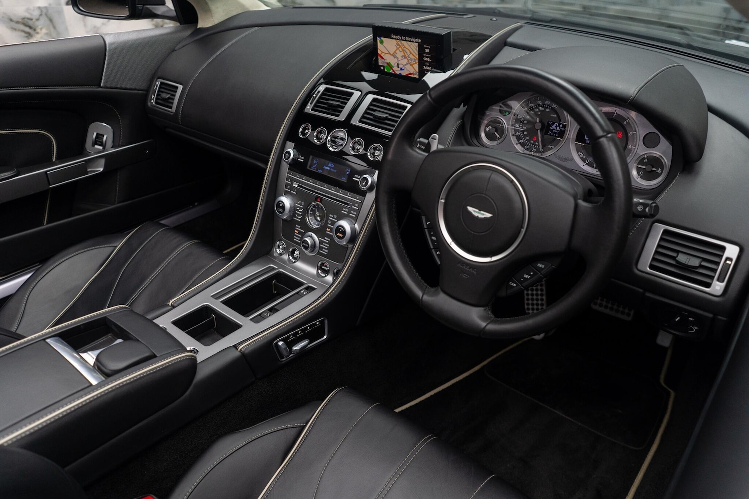 Used Aston Martin Virage for sale - 77156615: Photo 48