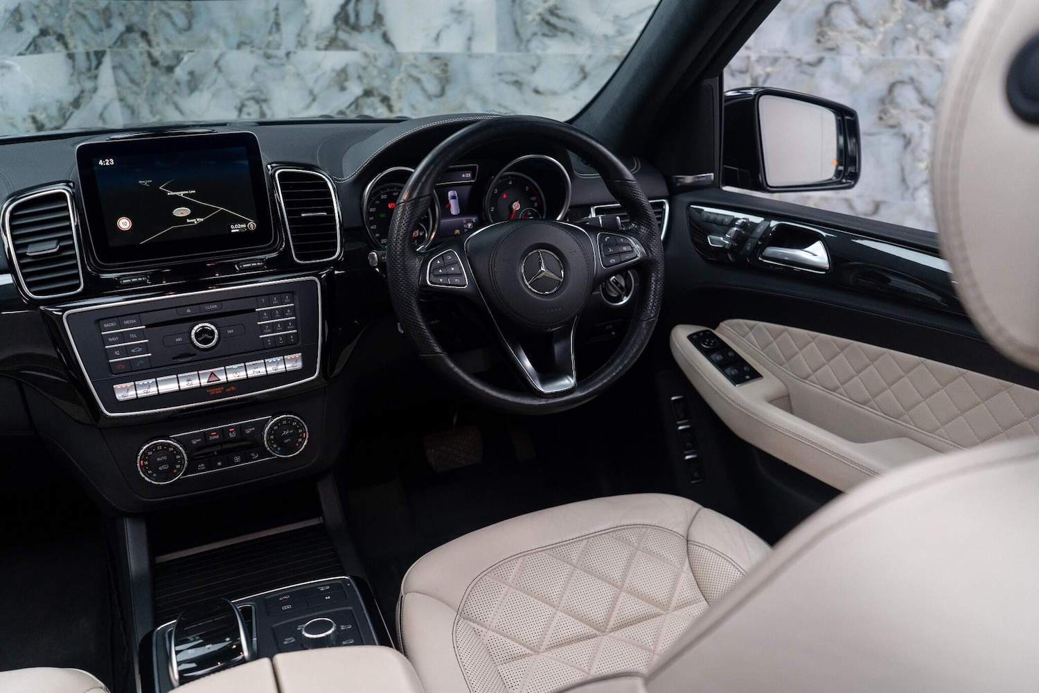 Used Mercedes-Benz GLS 2018 for sale - 76992550: Photo 12