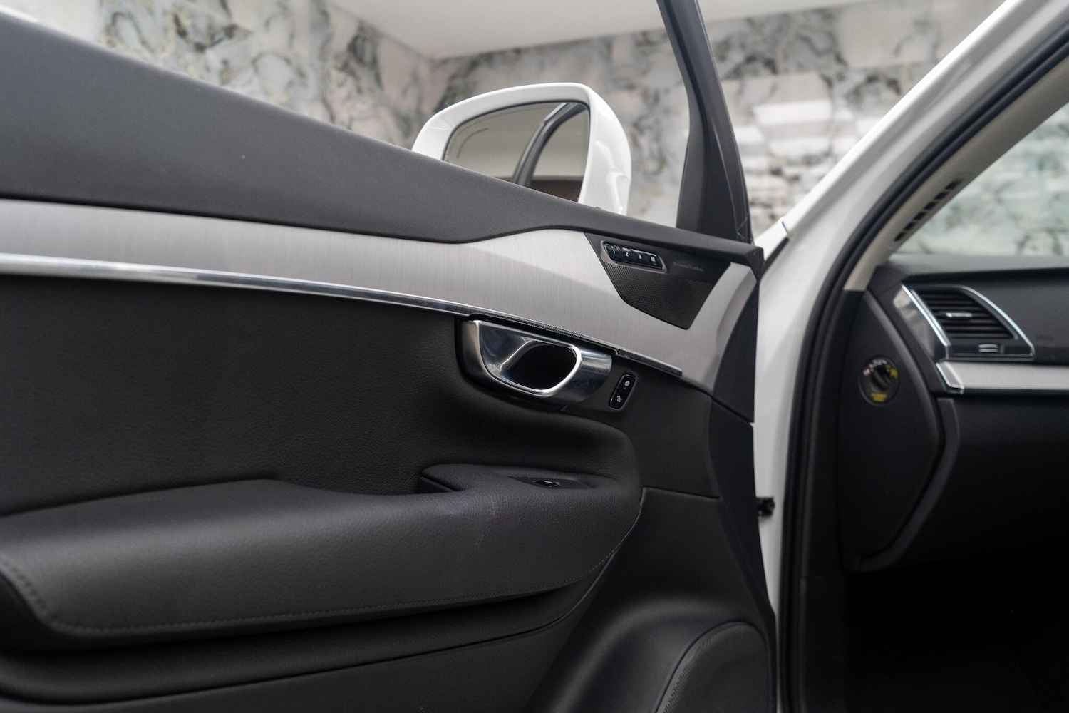 Used Volvo XC90 2021 for sale - 77120578: Photo 30