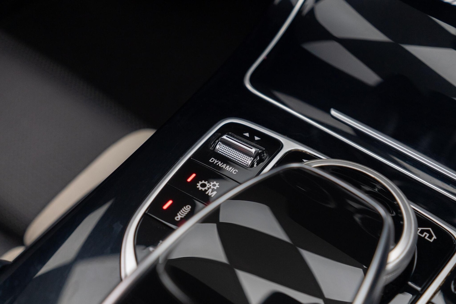 Used Mercedes-Benz C Class 2019 for sale - 77130575: Photo 35