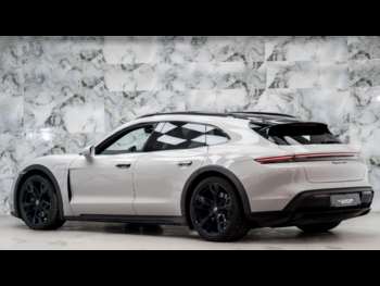 Used Porsche Taycan 2021 for sale - 74712543: Photo