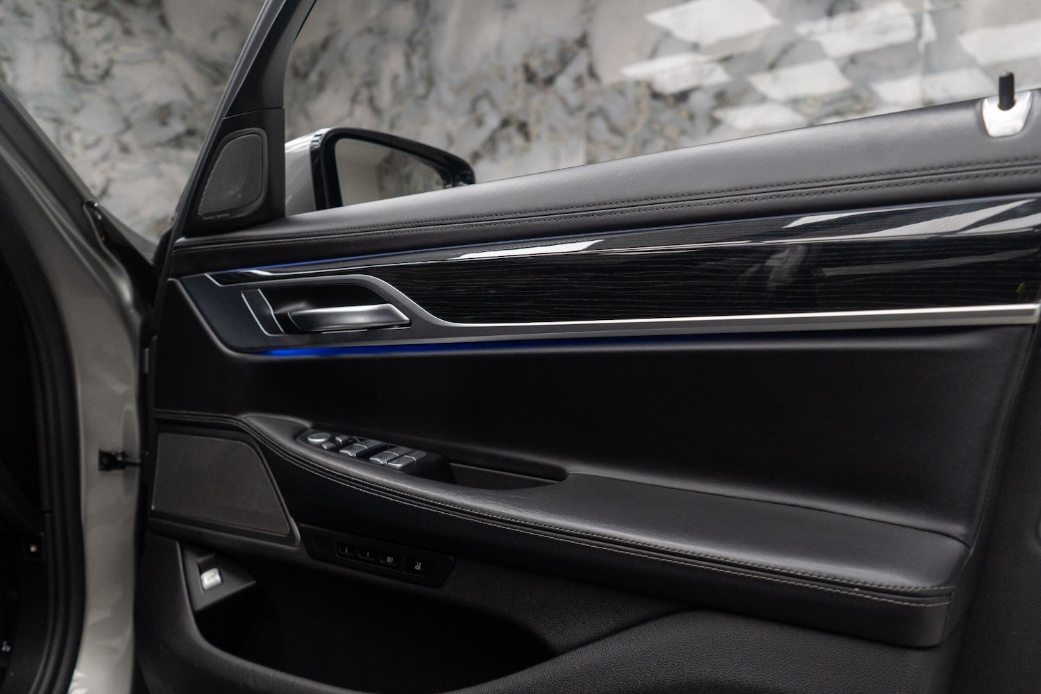 Used BMW 7 Series 2019 for sale - 76432328: Photo 36