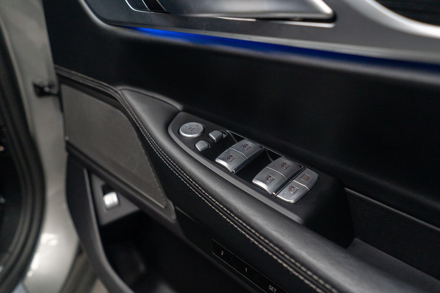 Used BMW 7 Series 2019 for sale - 76432328: Photo 42