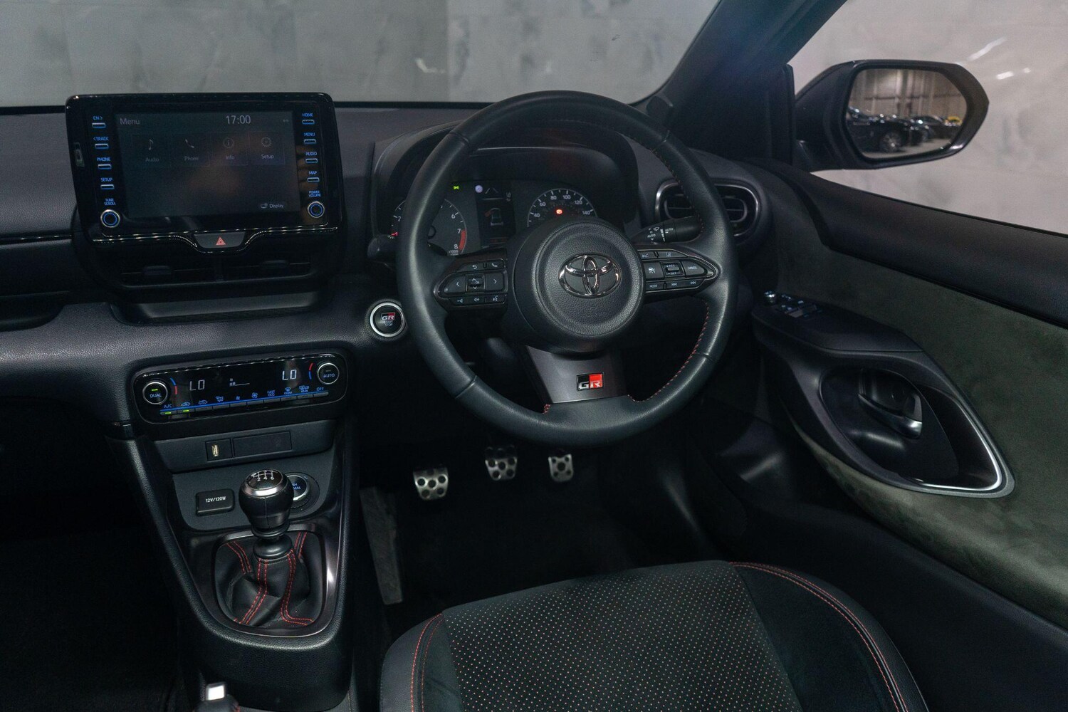 Used Toyota Yaris for sale - 78214125: Photo 11