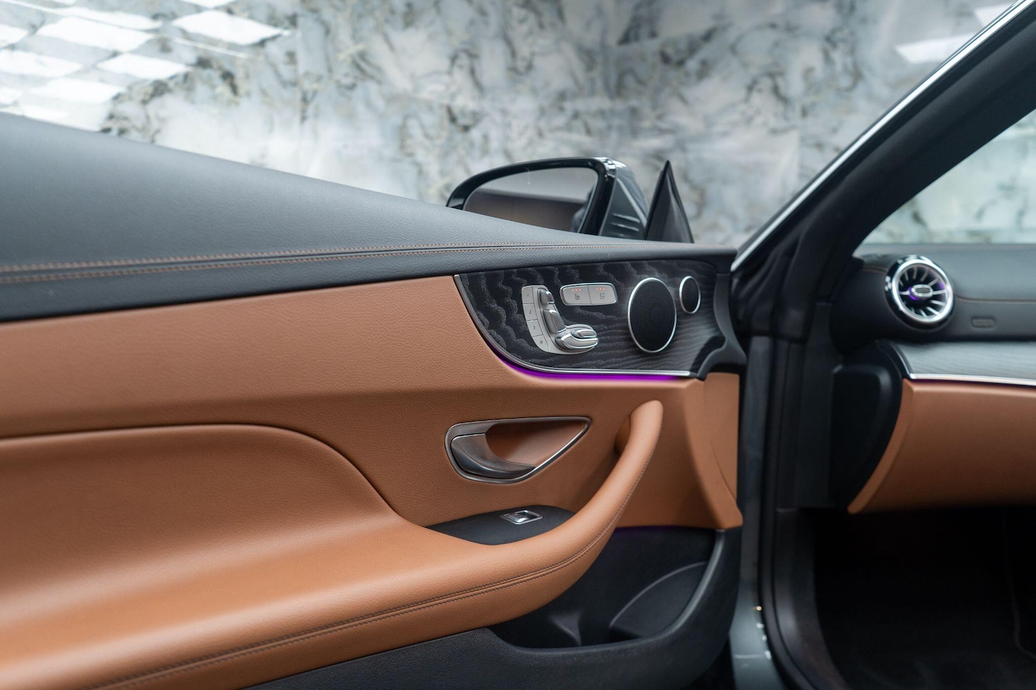 Used Mercedes-Benz E Class 2021 for sale - 76772256: Photo 36