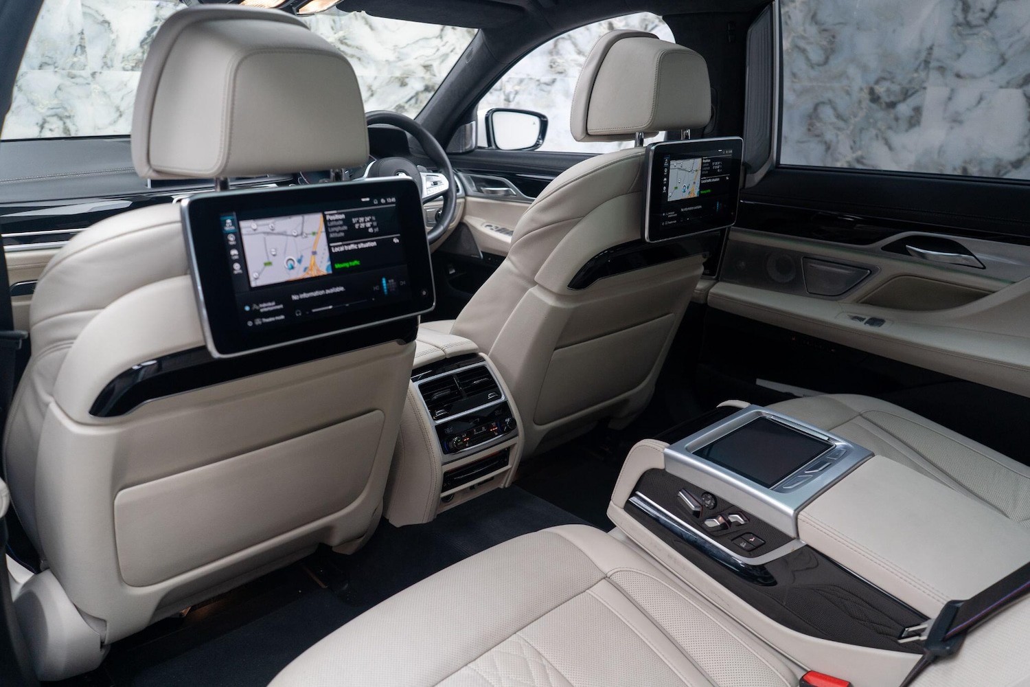 Used BMW 7 Series for sale - 76802451: Photo 2