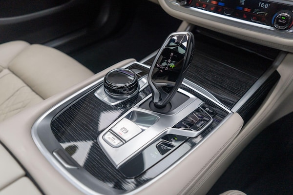 Used BMW 7 Series 2019 for sale - 76306640: Photo 38