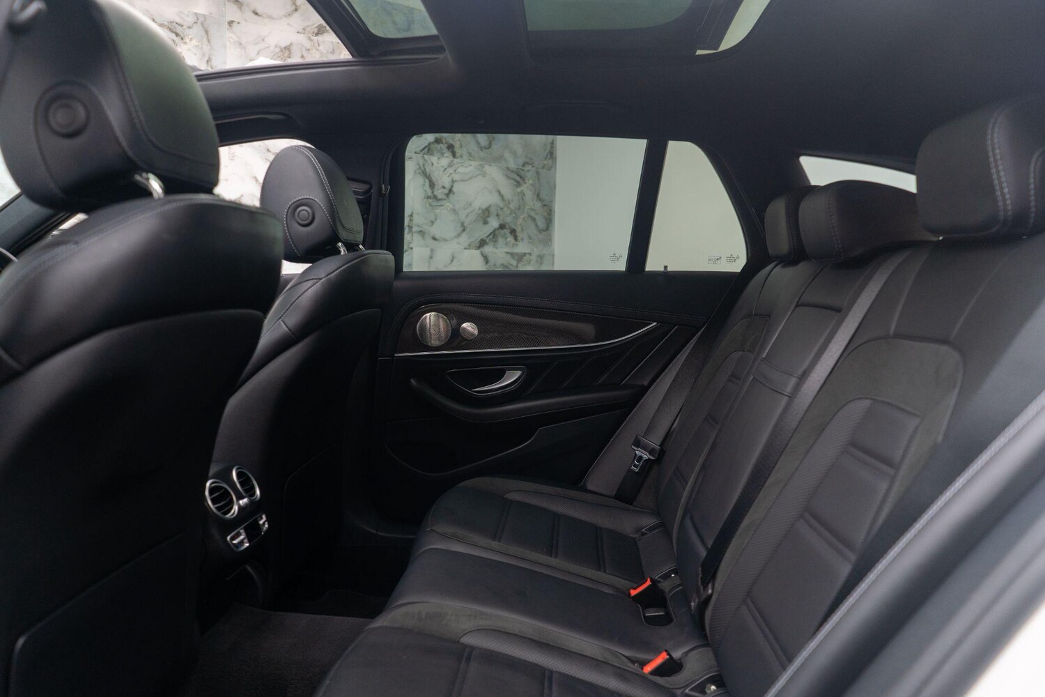 Used Mercedes-Benz E Class for sale - 76499200: Photo 16