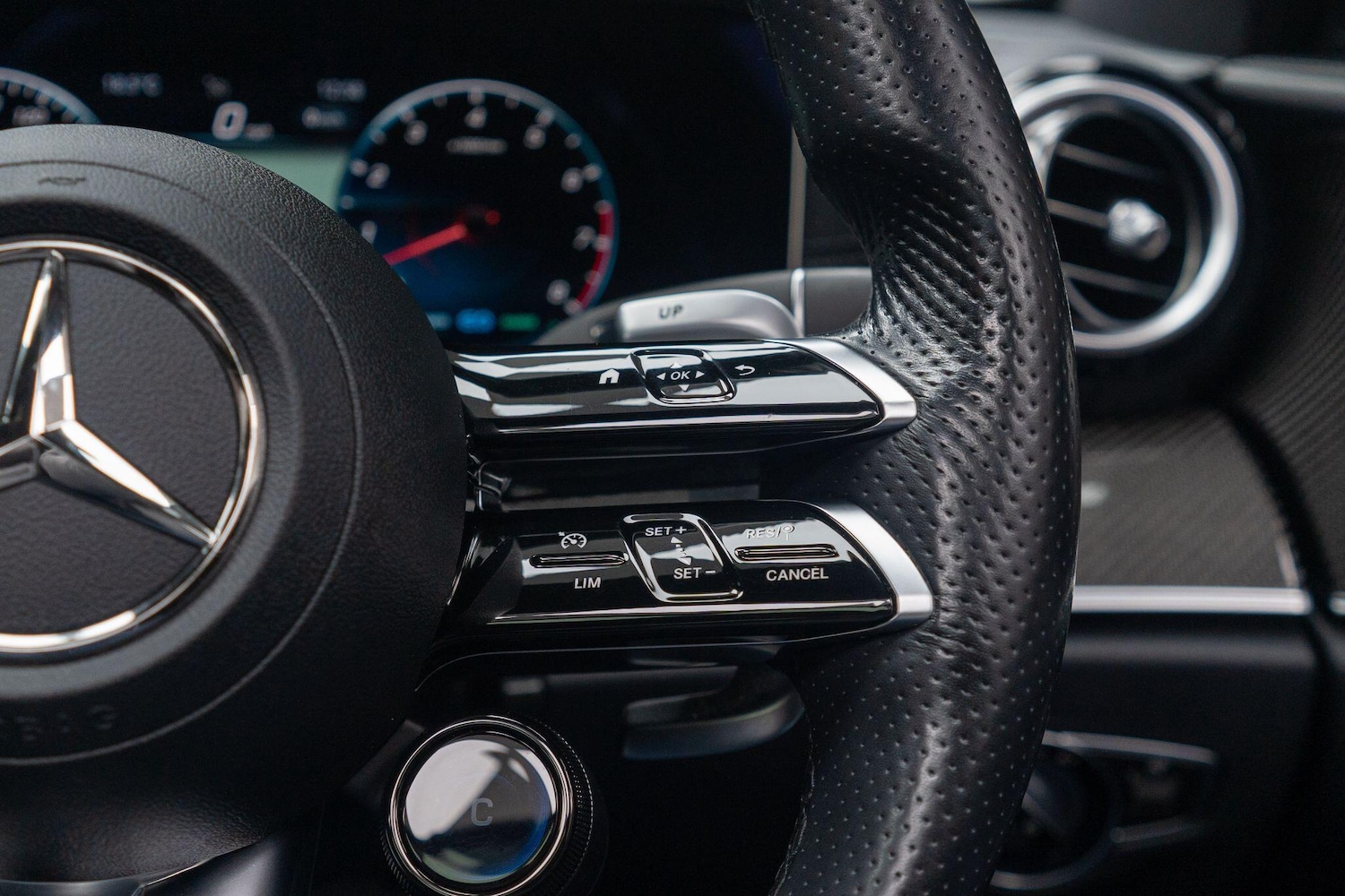 Used Mercedes-Benz E Class for sale - 76499200: Photo 33