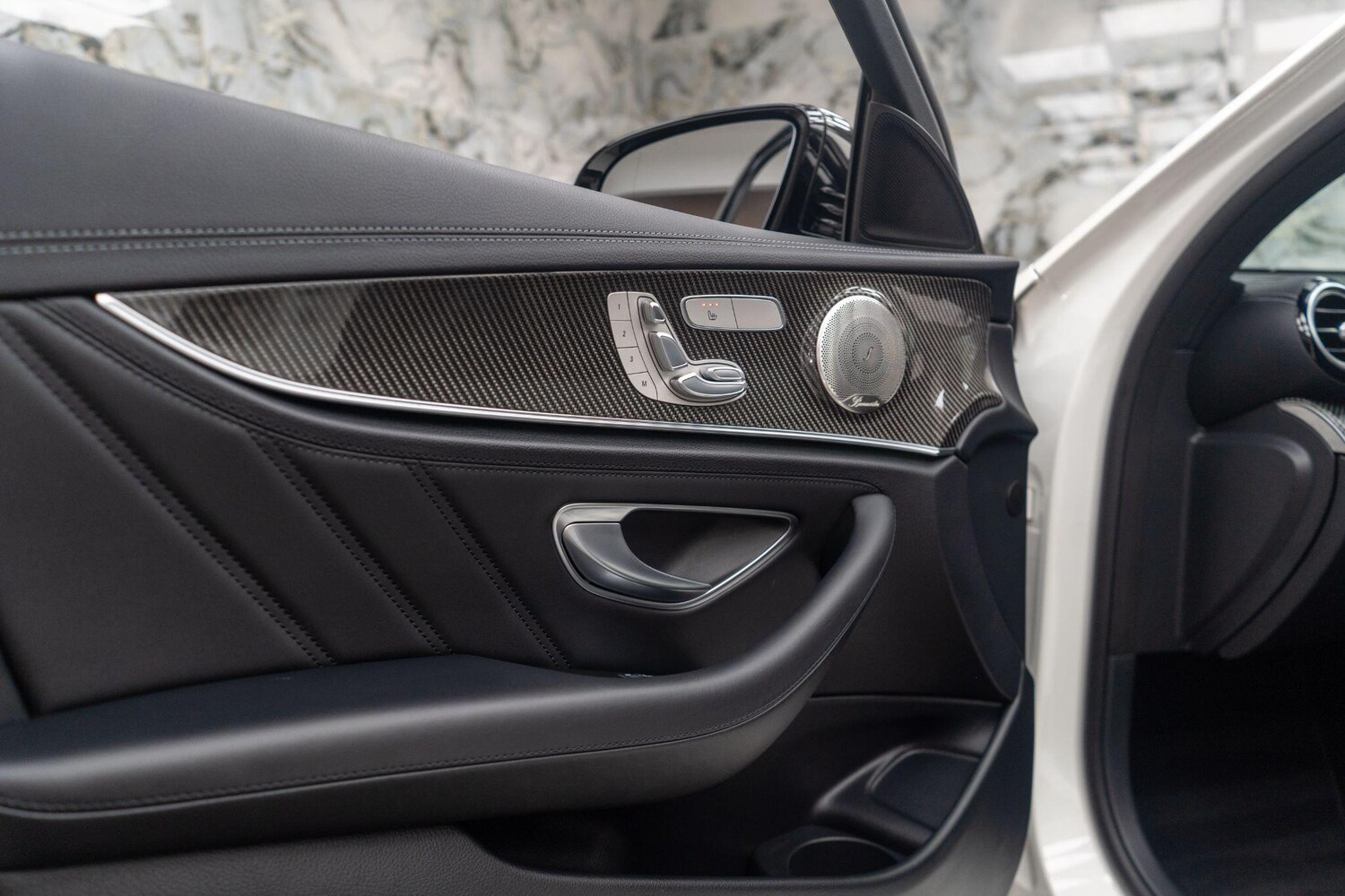 Used Mercedes-Benz E Class for sale - 76499200: Photo 42