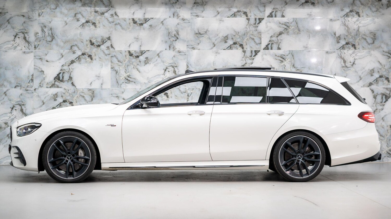 Used Mercedes-Benz E Class for sale - 76499200: Photo 9