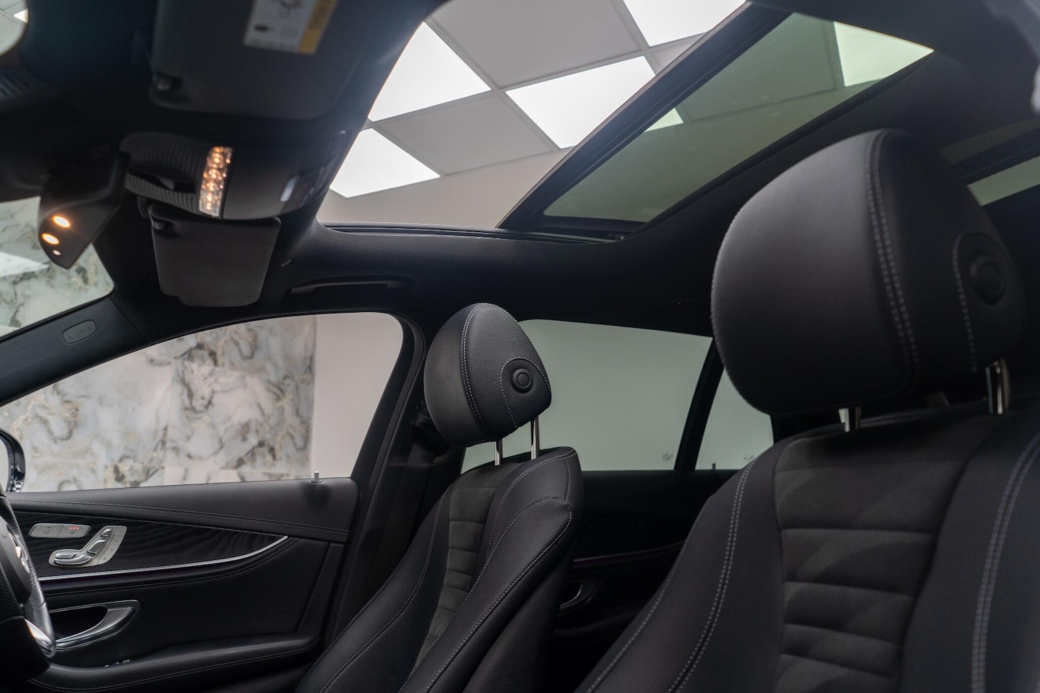 Used Mercedes-Benz E Class 2019 for sale - 76607959: Photo 36