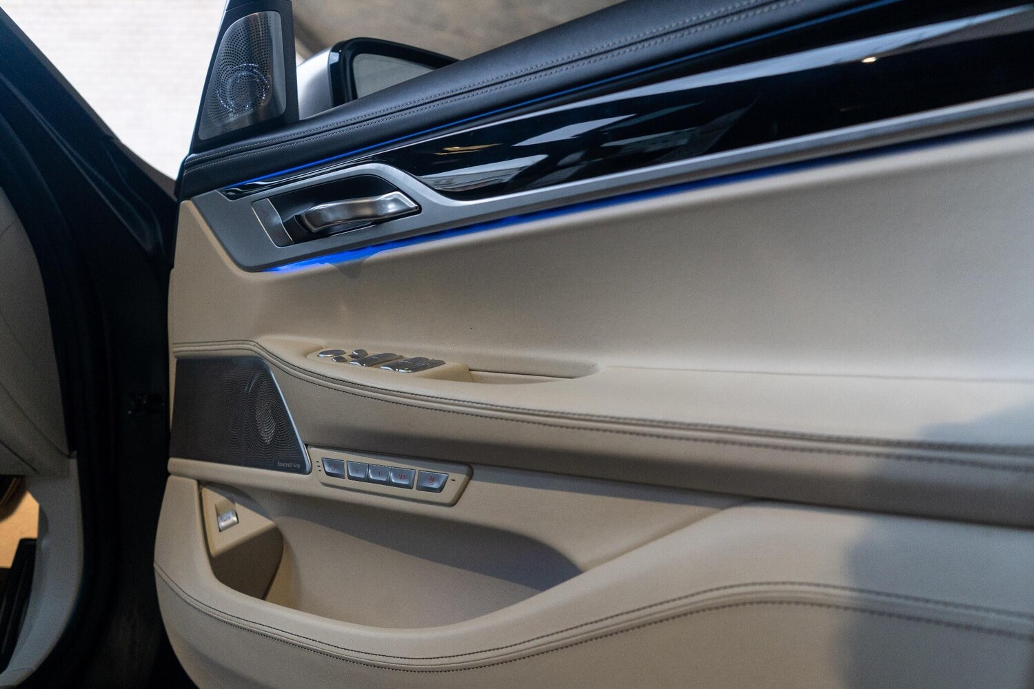 Used BMW 7 Series 2018 for sale - 77565093: Photo 41