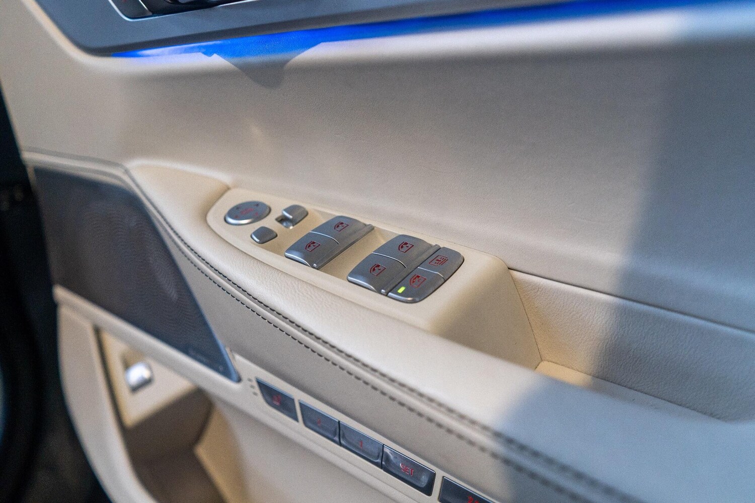 Used BMW 7 Series 2018 for sale - 77565093: Photo 42