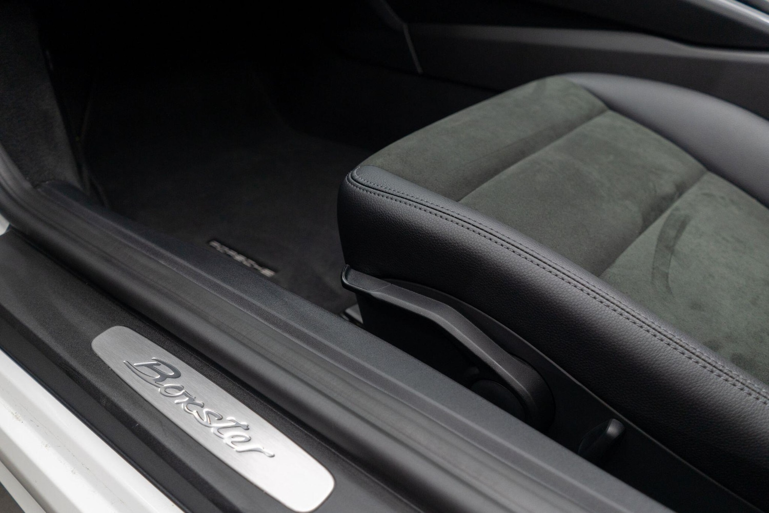 Used Porsche Boxster 2024 for sale - 76993298: Photo 29