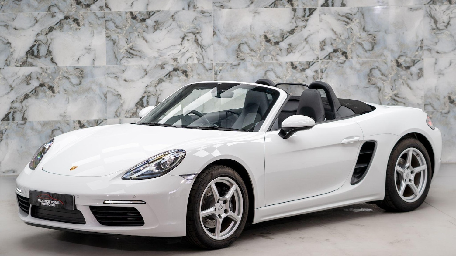 Used Porsche Boxster 2024 for sale - 76993298: Photo 3