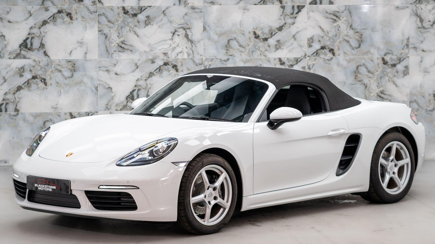 Used Porsche Boxster 2024 for sale - 76993298: Photo 4