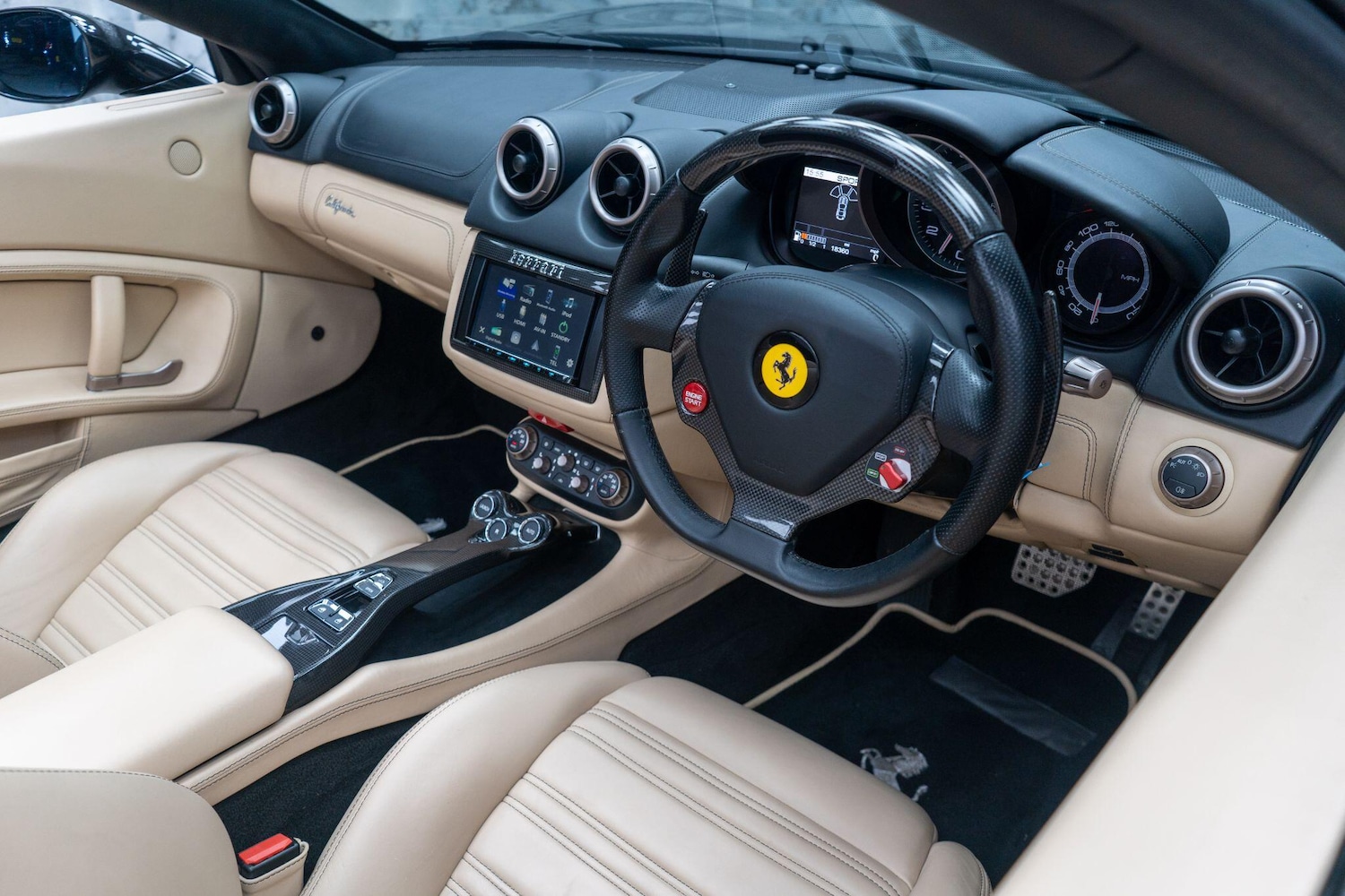 Used Ferrari California for sale - 76658820: Photo 10