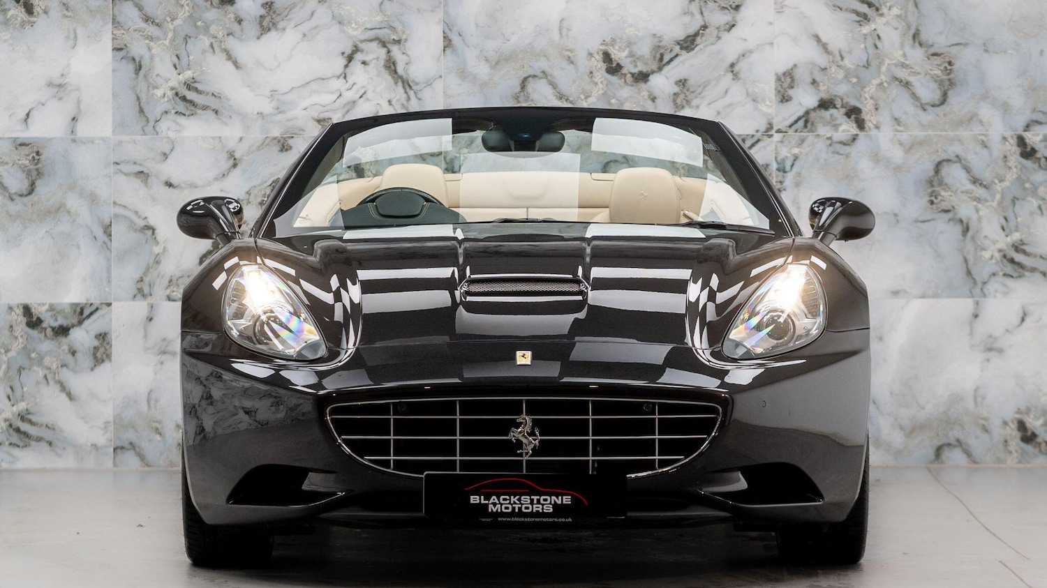 Used Ferrari California for sale - 76658820: Photo 2