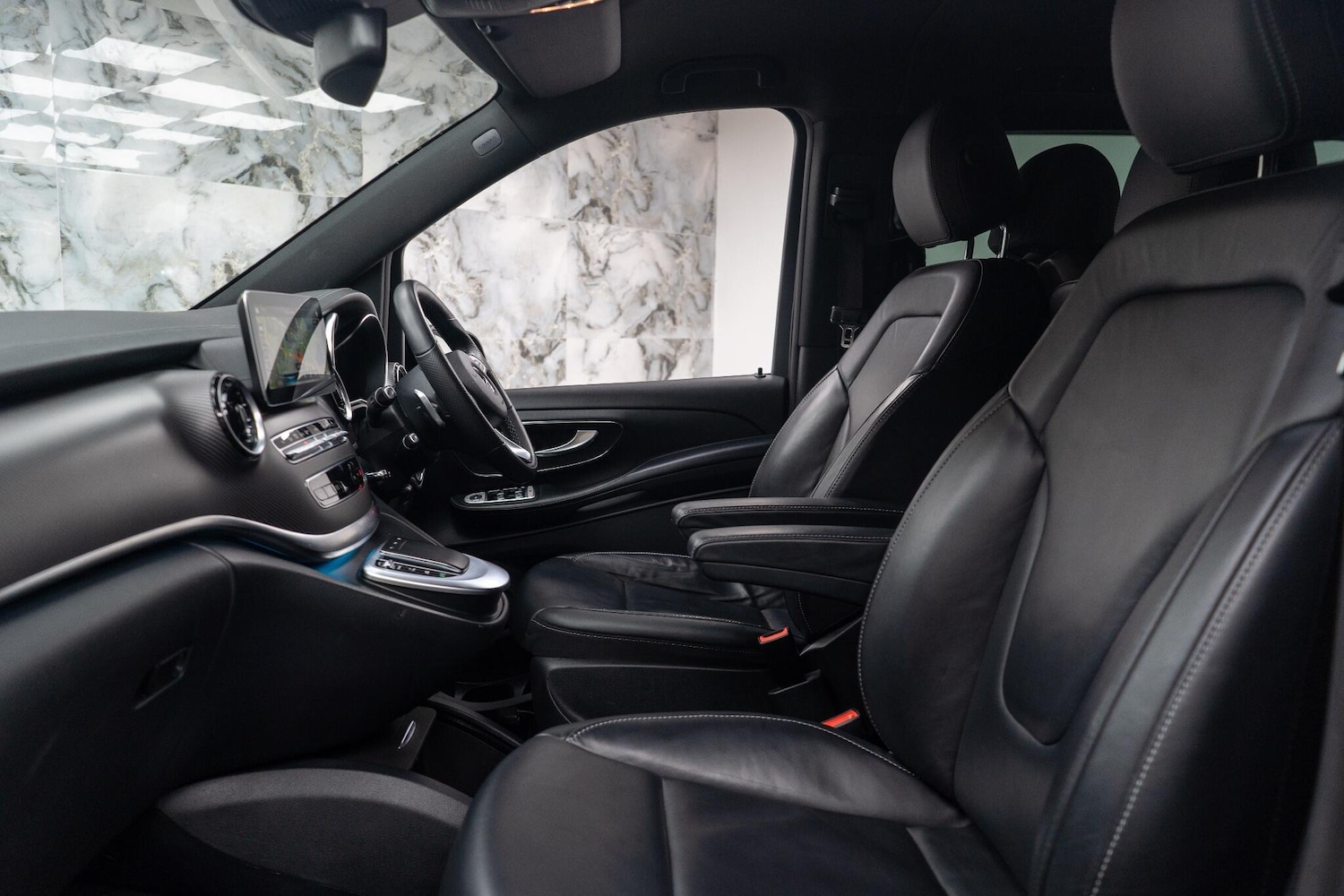 Used Mercedes-Benz V-Class 2022 for sale - 77175895: Photo 12