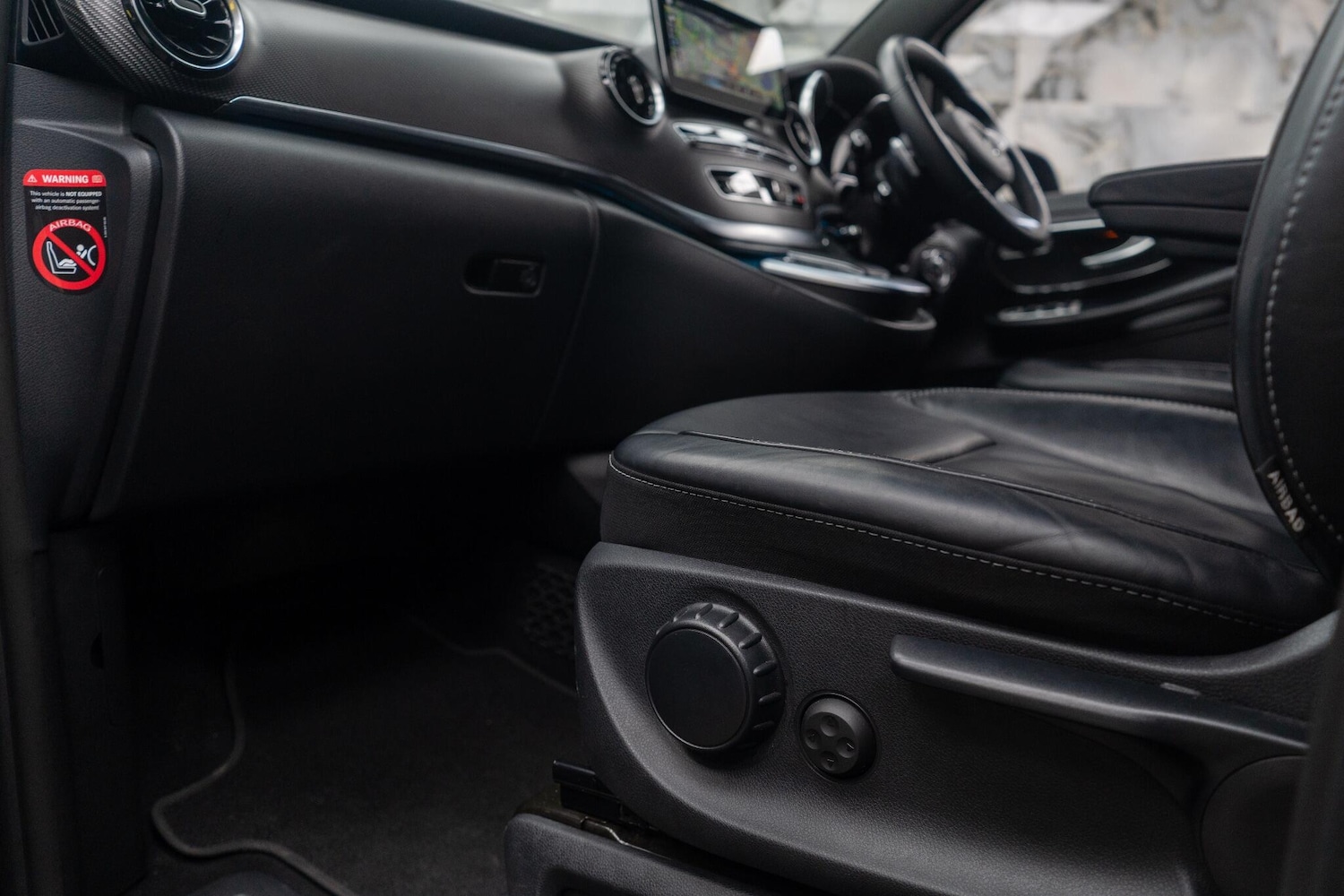 Used Mercedes-Benz V-Class 2022 for sale - 77175895: Photo 31