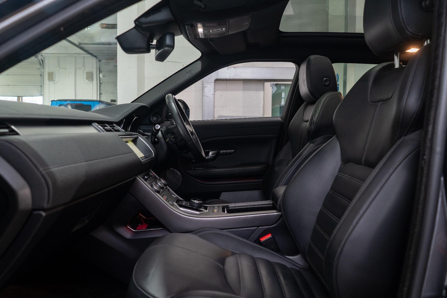 Used Land Rover Range Rover Evoque 2018 for sale - 77671420: Photo 15