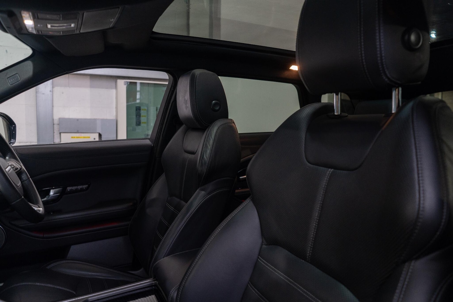 Used Land Rover Range Rover Evoque 2018 for sale - 77671420: Photo 16