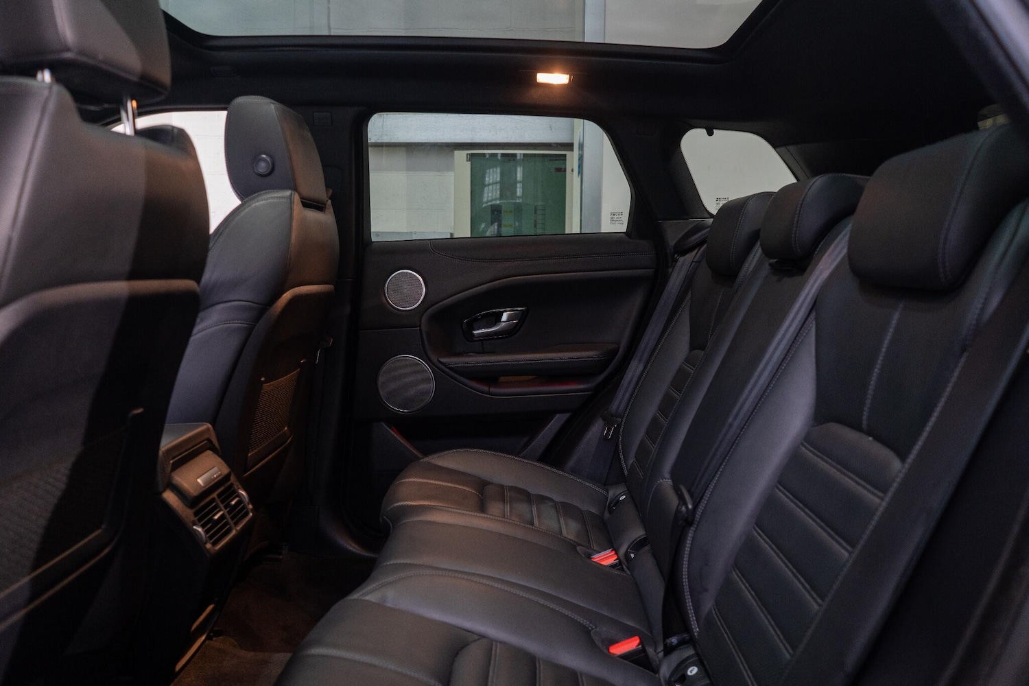 Used Land Rover Range Rover Evoque 2018 for sale - 77671420: Photo 17