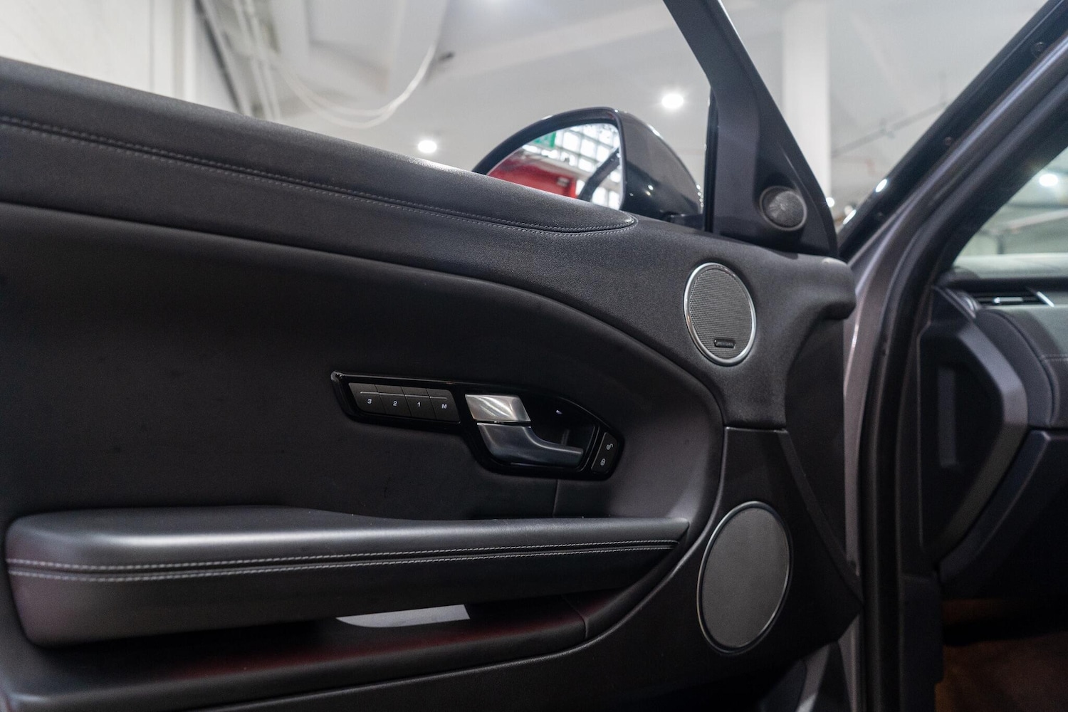 Used Land Rover Range Rover Evoque 2018 for sale - 77671420: Photo 35