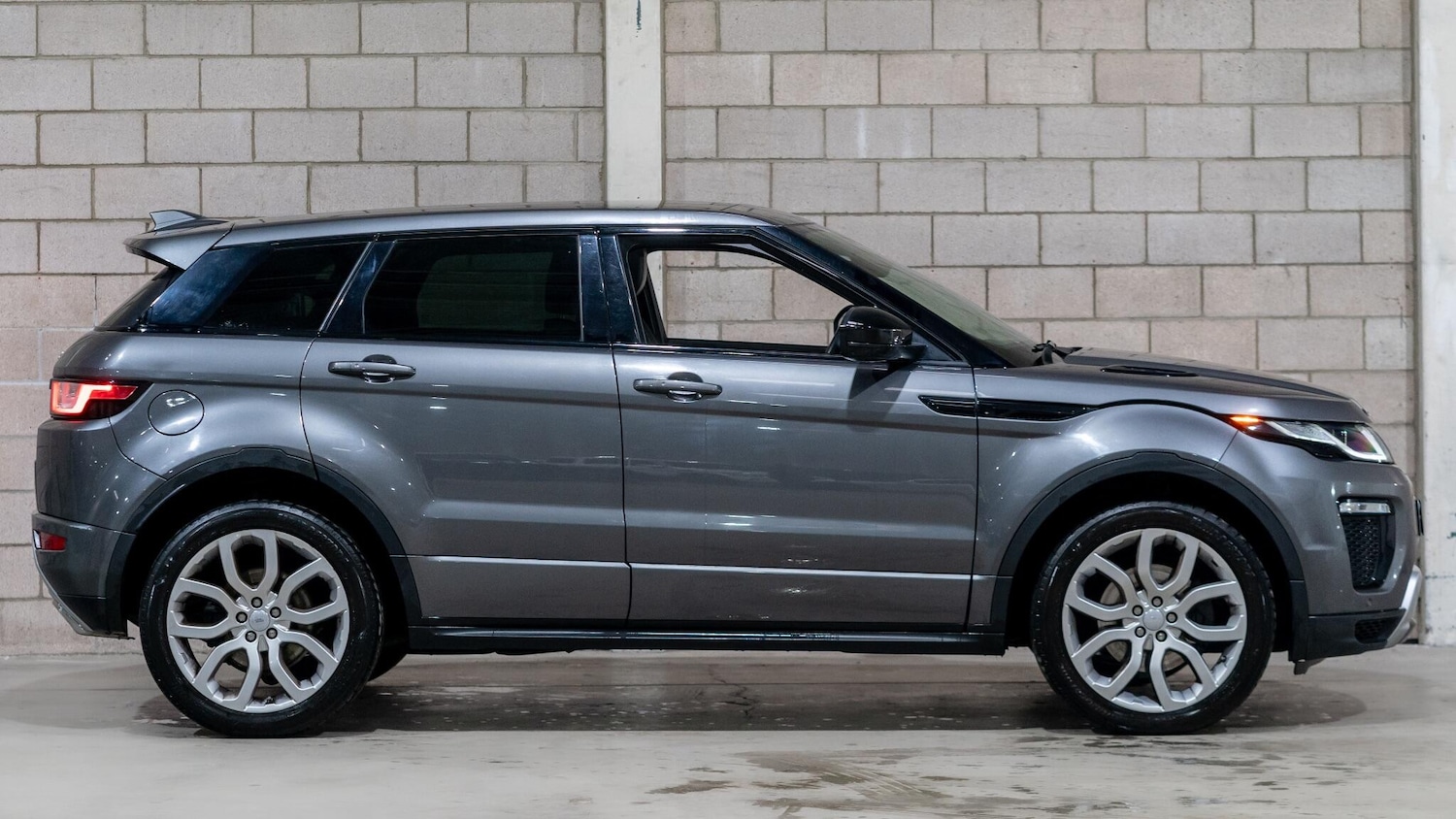 Used Land Rover Range Rover Evoque 2018 for sale - 77671420: Photo 9