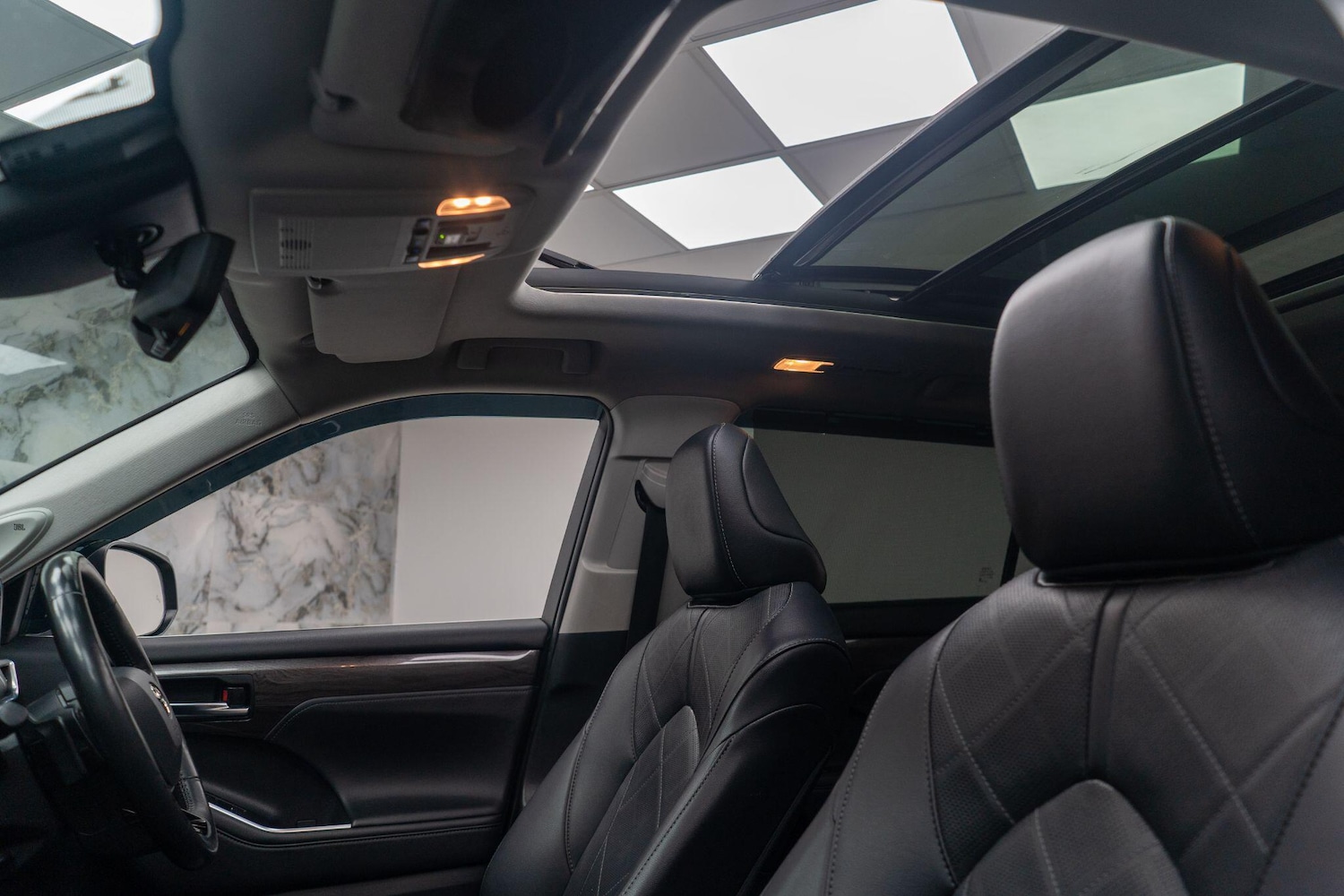 Used Toyota Highlander 2022 for sale - 76936329: Photo 16