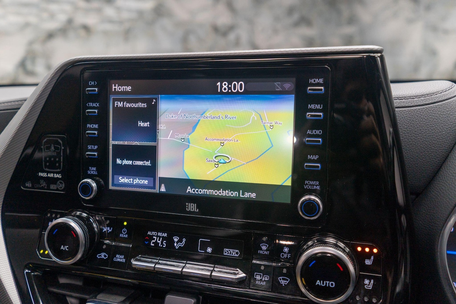 Used Toyota Highlander 2022 for sale - 76936329: Photo 25