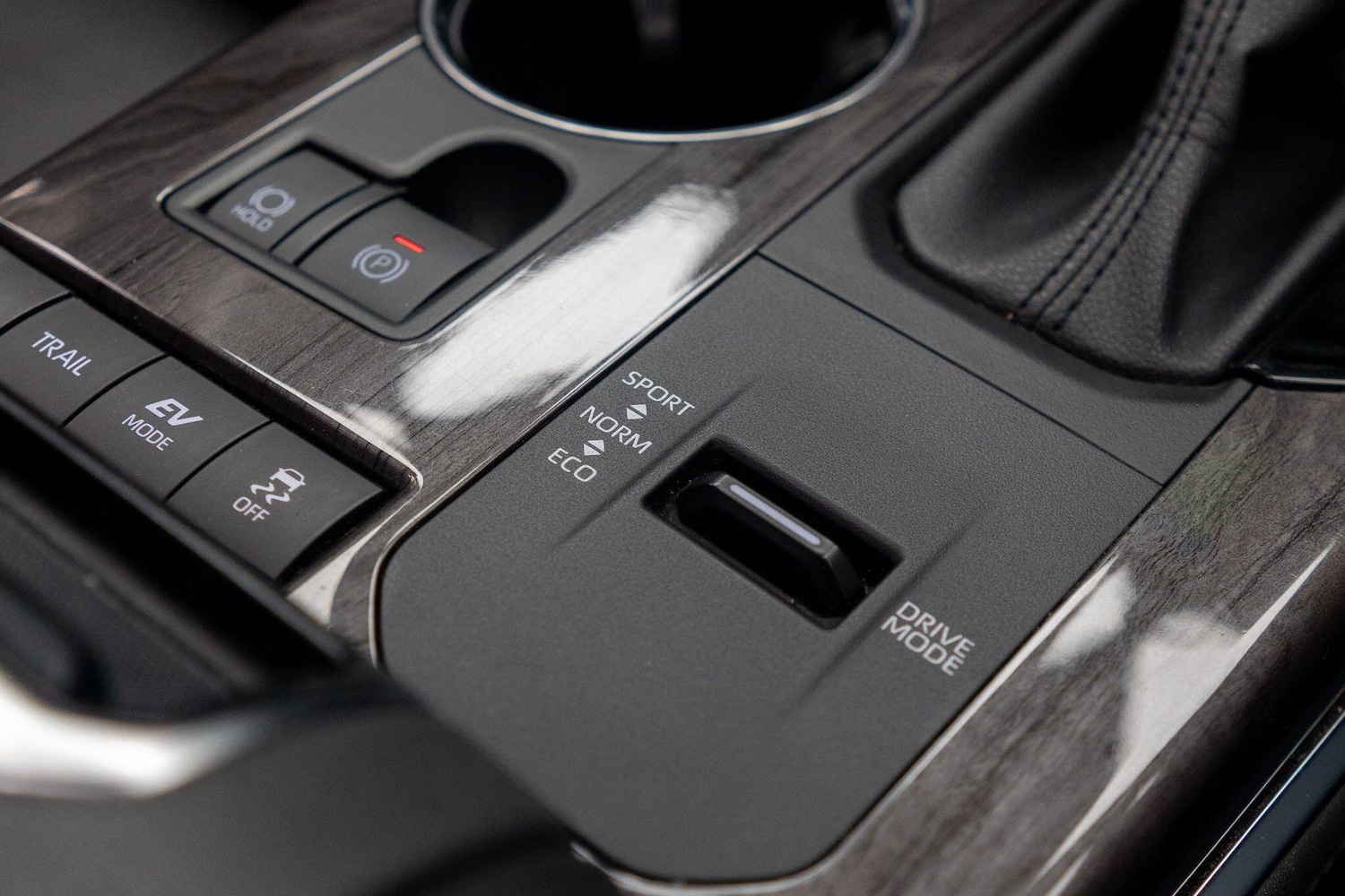 Used Toyota Highlander 2022 for sale - 76936329: Photo 30