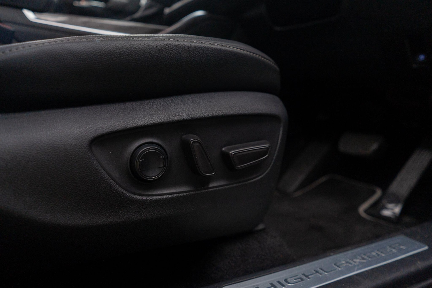 Used Toyota Highlander 2022 for sale - 76936329: Photo 38