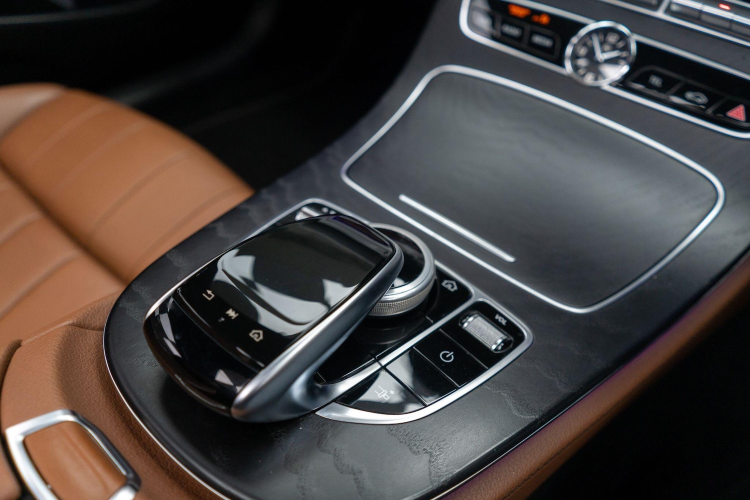 Used Mercedes-Benz E Class 2017 for sale - 77377328: Photo 29