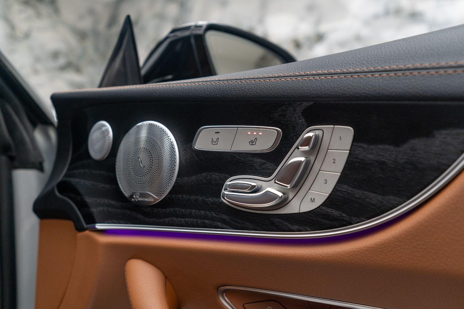 Used Mercedes-Benz E Class 2017 for sale - 77377328: Photo 3