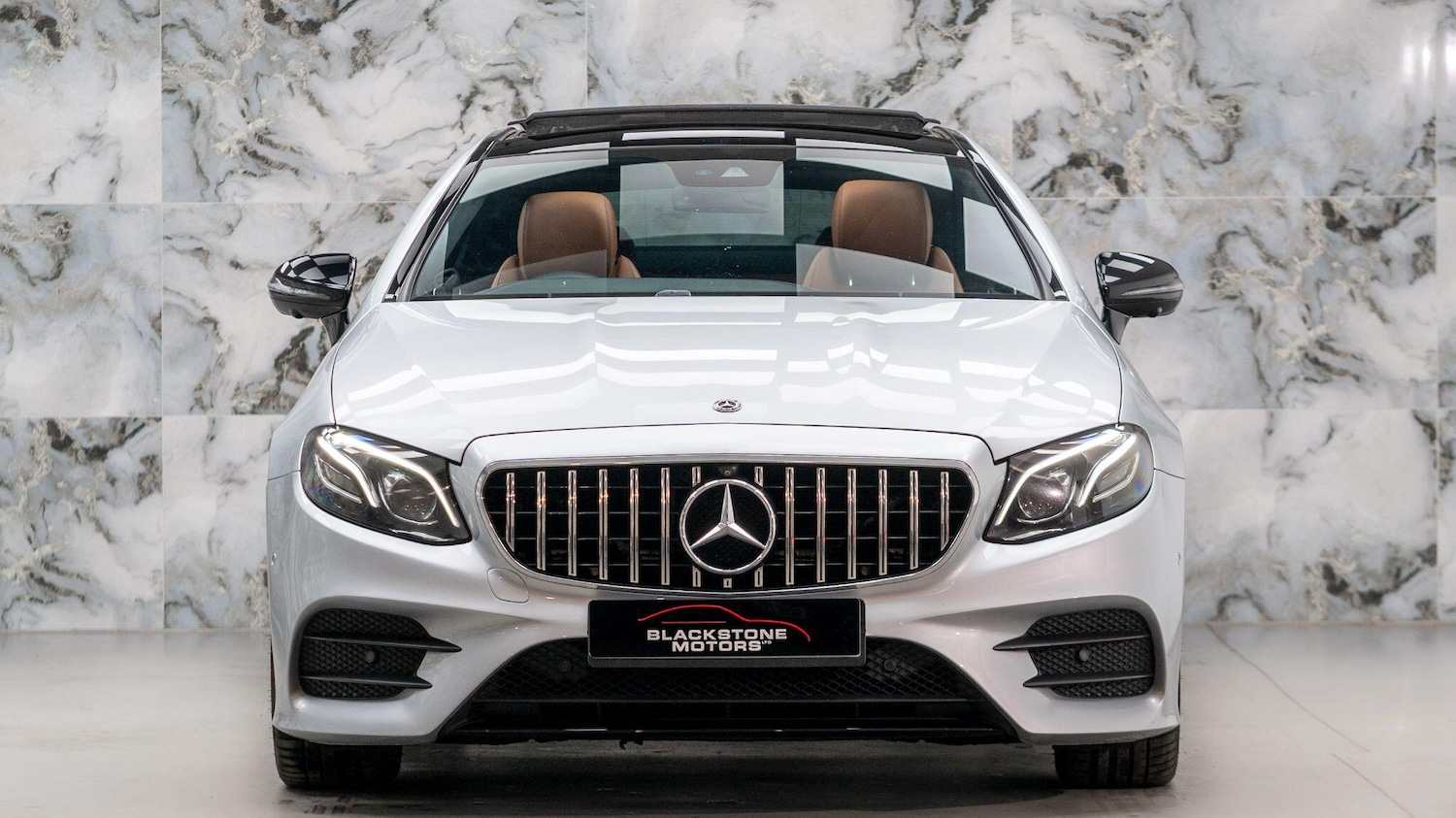 Used Mercedes-Benz E Class 2017 for sale - 77377328: Photo 4