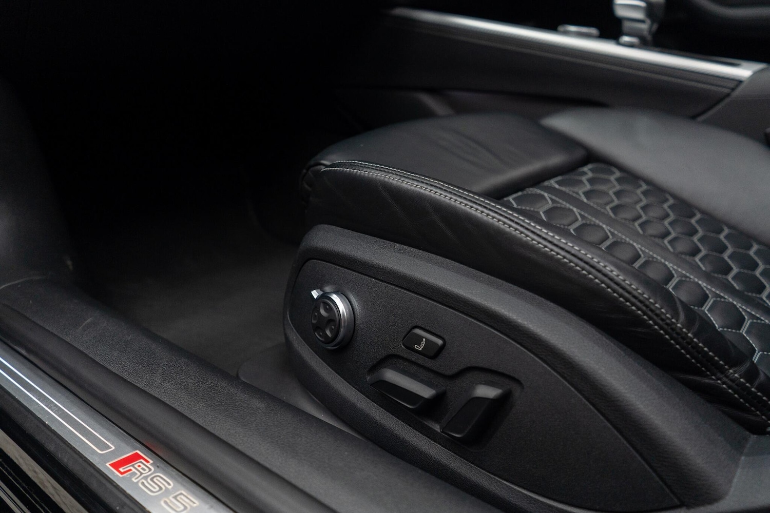 Used Audi RS5 2017 for sale - 77175892: Photo 39